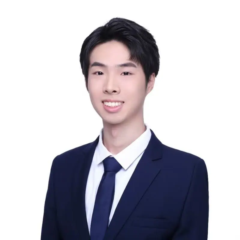 12 刘译圣